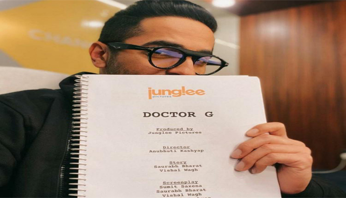 Ayushmann Khurrana announces his next project Doctor G with a fun selfie