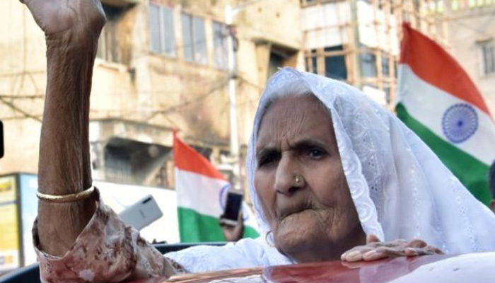 Shaheen Baghs Bilkis Dadi joins Farmers Protest; Delhi Police detained her