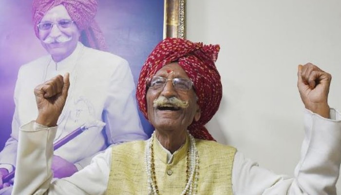 King of Spices Mahashay Dharampal Gulati passes away; know his struggle story