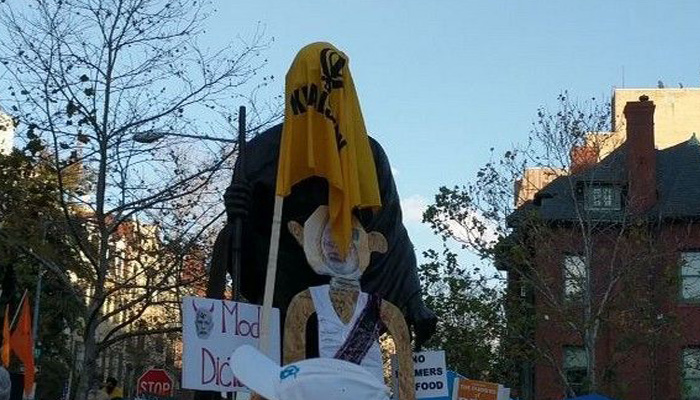 Khalistani Flags waved in Washington; Anti Farm Law activists deface Bapu Statue