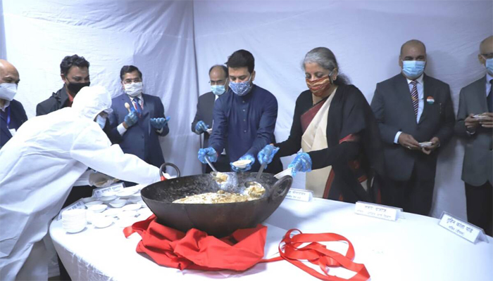 Ahead of Union Budget, traditional ‘halwa ceremony’ held at Finance Ministry