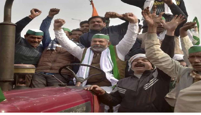 Uttar Pradesh: Huge gathering of farmers in Shamli for protest mahapanchayat