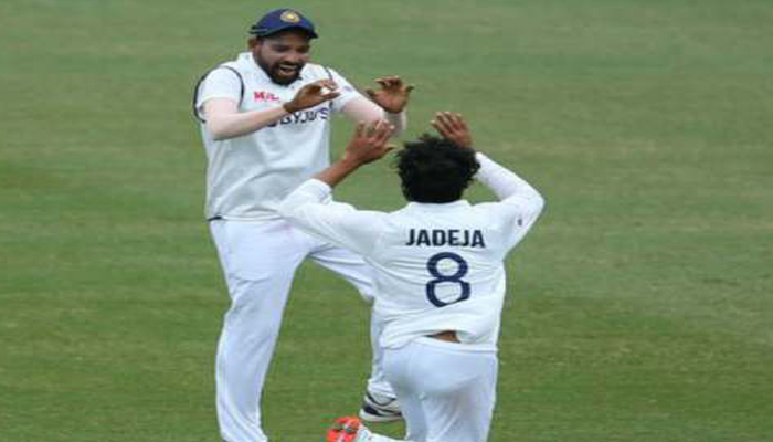 Watch: Sensational hit from Ravindra Jadeja ends centurion Steve Smiths innings