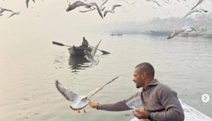 Shikhar Dhawan’s picture puts boatman in trouble