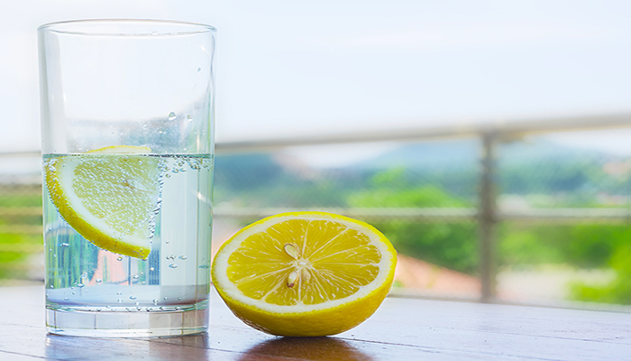 From Weight loss to Glow, check AMAZING Benefits of lemon water