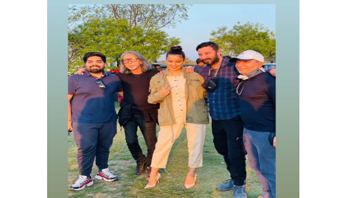 Kangana Ranaut shares BTS pictures as she wraps up Dhaakad