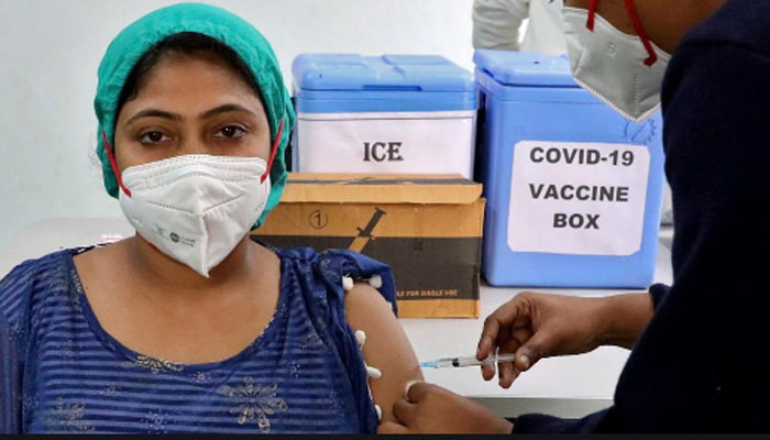 Corona Vaccination: More than 32 lakh people inoculated in India in a day