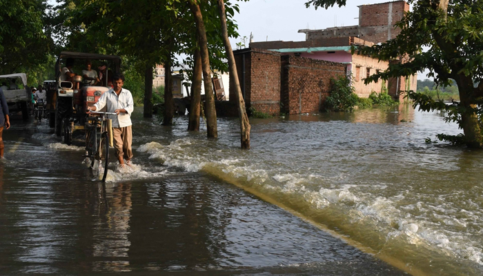 Bihar Flood: Death toll rises to 153; Over 4 lakh people evacuated