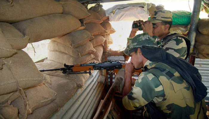 Pakistan Rangers resort to mortar shelling on Indian posts in Jammu