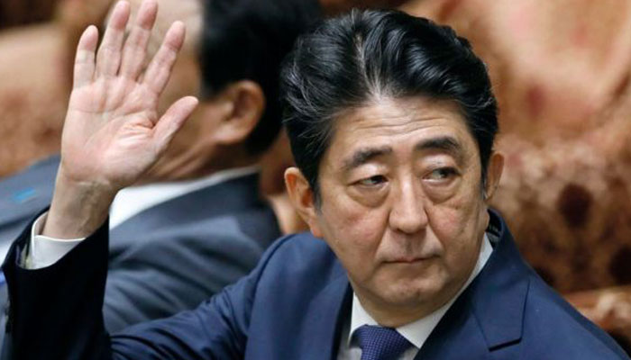 Prime Minister Shinzo Abe calls for early election in Japan