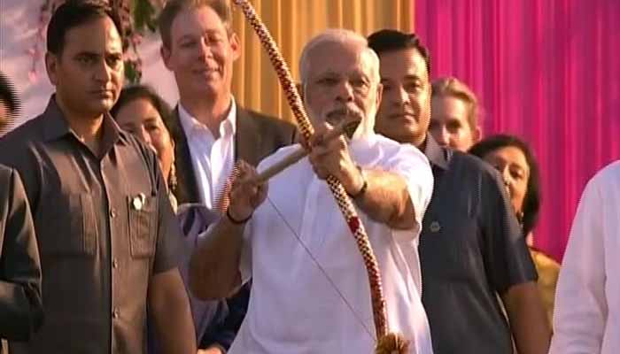Lord Rama inspires to create new India by 2022, says PM Modi on Dussehra