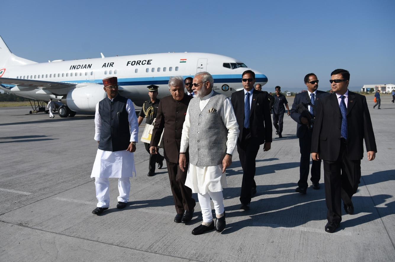 PM Modi, Uttarakhand CM visit Himalayan Shrine of Kedarnath
