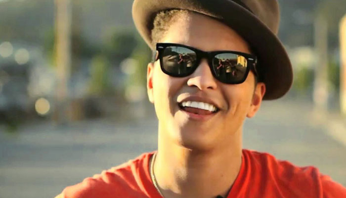 Singer Bruno Mars leads American Music Awards nominations