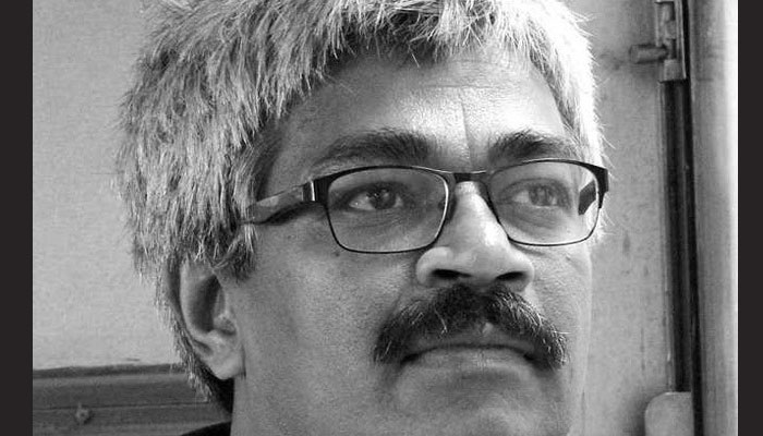Police arrests senior journalist Vinod Verma from Ghaziabad