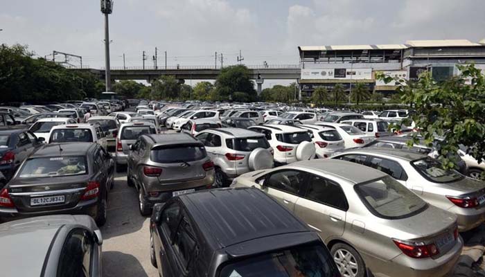 Delhi Metro parking rates to be raised four-fold from Thursday
