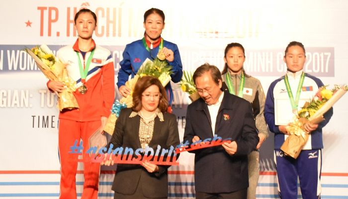 Mary Kom wins gold at Asian Boxing Championship