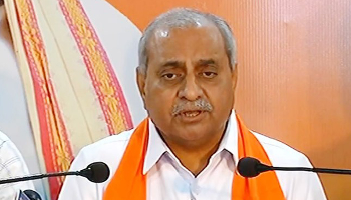Fools have accepted formula given by fools: Nitin Patel