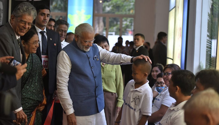 PM Modi visits Jaipur Foot centre in Philippines