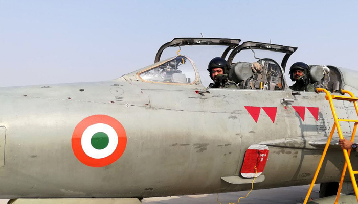 IAF chief BS Dhanoa flies last sortie of Mig-21 variant