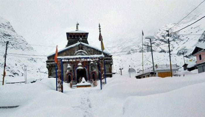 Uttarakhand: Snowfall disrupts Kedarnath reconstruction work
