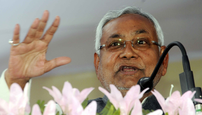 Summer season not right for holding elections: Nitish