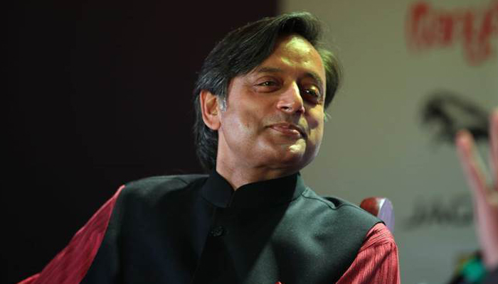 Tharoor says relieved KPCC accepted my explanation on Modi praise