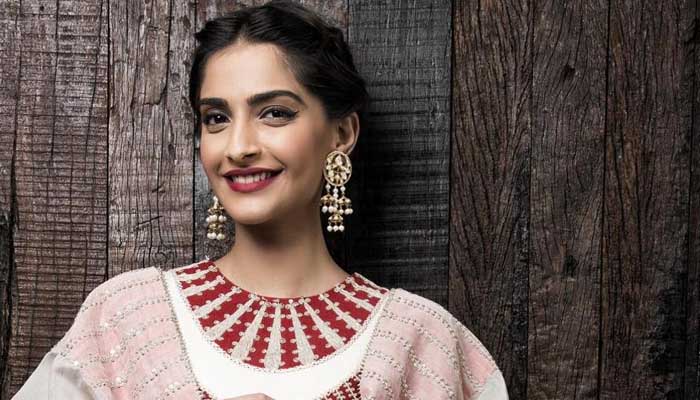 Check why Sonam Kapoor finds herself lucky