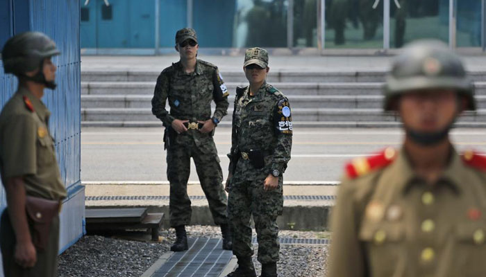 Seoul asks Pyongyang to move artillery from border