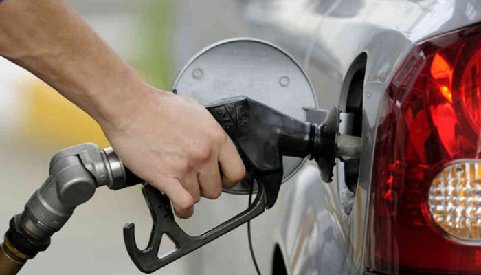 Fuel prices unchanged on Sunday after three days of rise