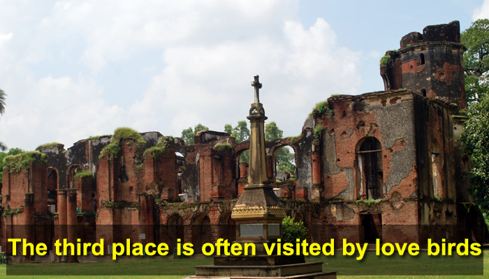 10 haunted places in Lucknow which you should definitely not visit