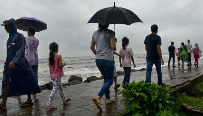 Heavy rains lash coastal, south Karnataka