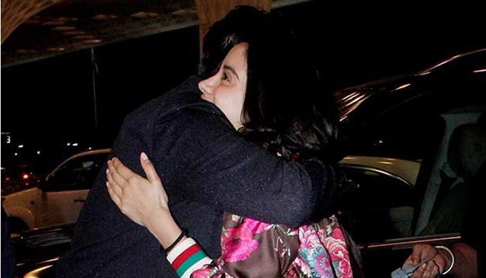 Janhvi Kapoor is romantically in love | check out