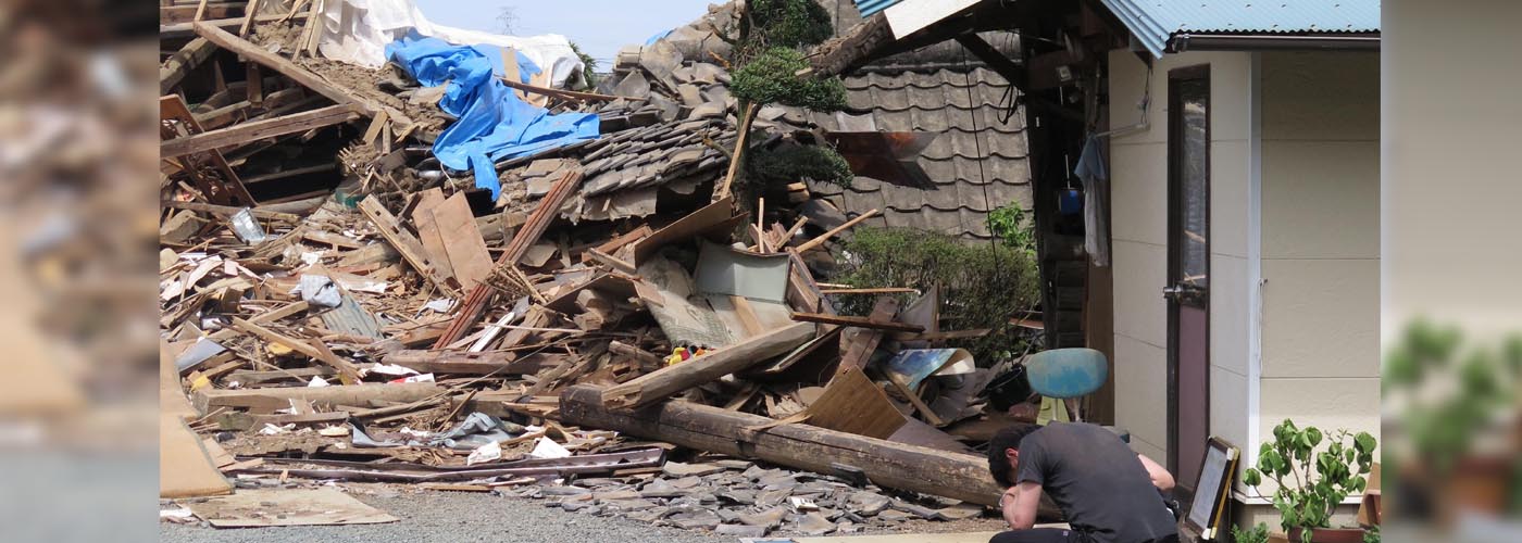 Japan earthquake toll rises to 21, 13 missing