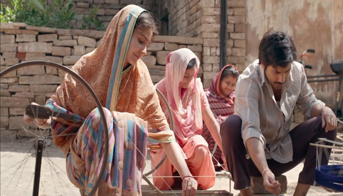 Back to index2018-09-05 A | A- | A+ Anushka perfects charkha for Sui Dhaaga