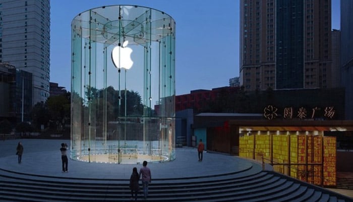 iPhone repair fraud in China cost Apple billions of dollars