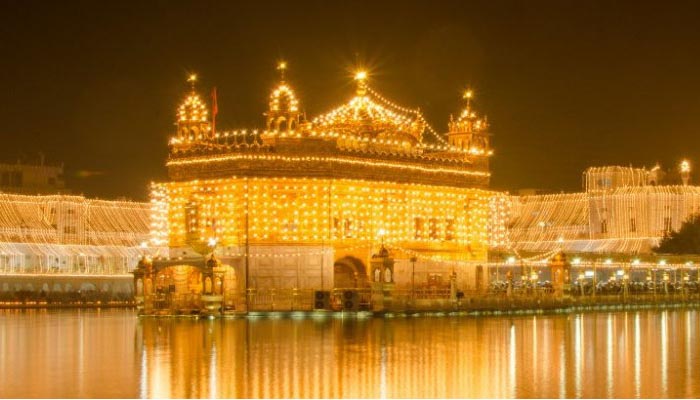 This is how Sikhs celebrates Guru Nanak Jayanti