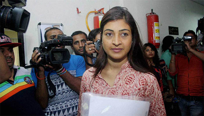 Delhi assembly chaos singes AAP, Alka Lamba asked to resign in row over Rajiv Gandhi resolution