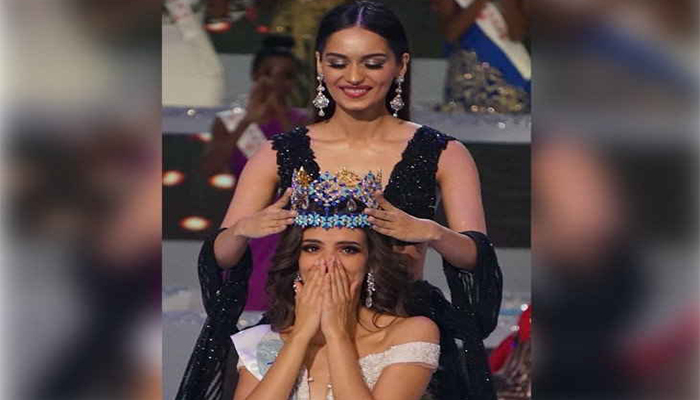 Manushi Chhillar Crowns Miss World 2018 A Year After She Won The Title